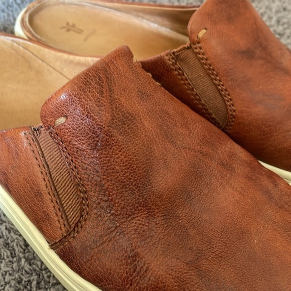 FRYE Shoes Mules Women’s Italian Antiqued Leather Cognac Ivy Slide Sz: 9 - Picture 4 of 6